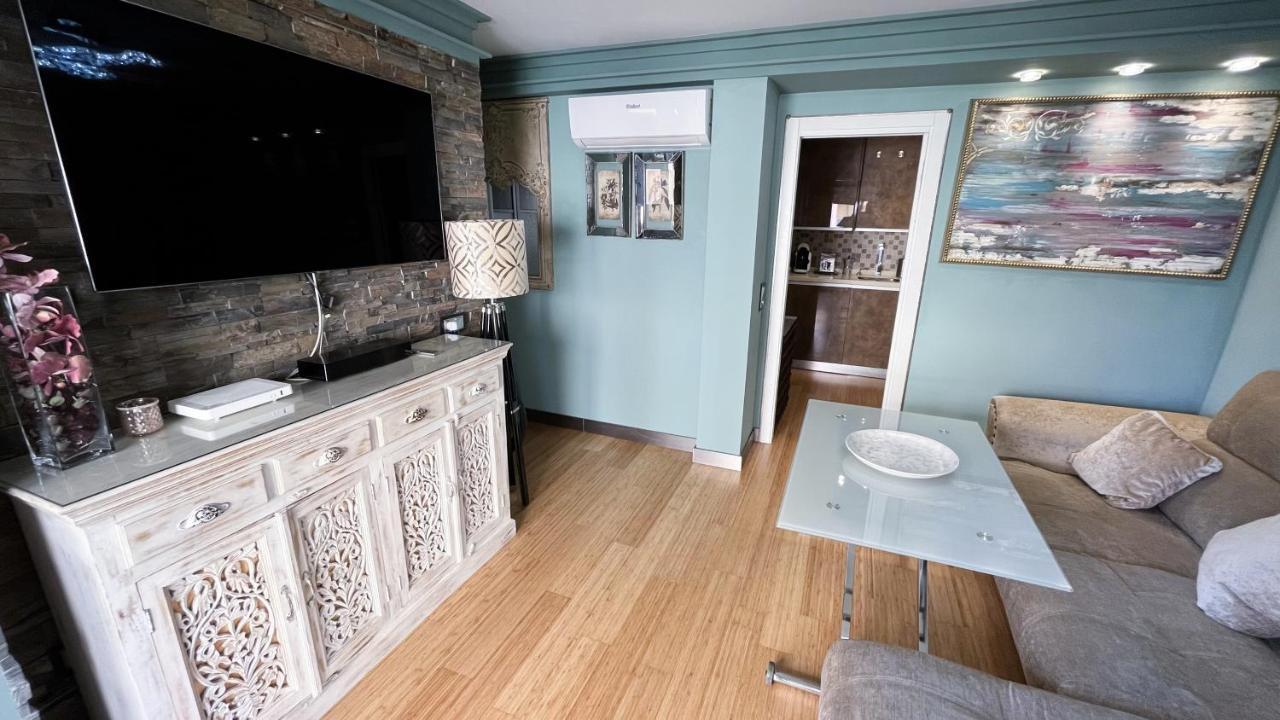 180 Home Luxury N. De Los Angeles Seville Exterior photo